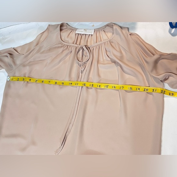 AMANDA UPRICHARD Beige long sleeve cold shoulder top size M - Picture 14 of 14